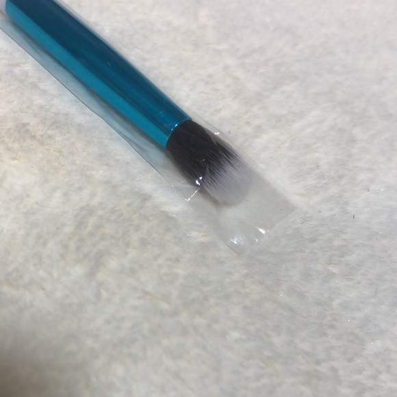 TETRIS™ X IPSY - Blending Brush - Picture 4 of 5